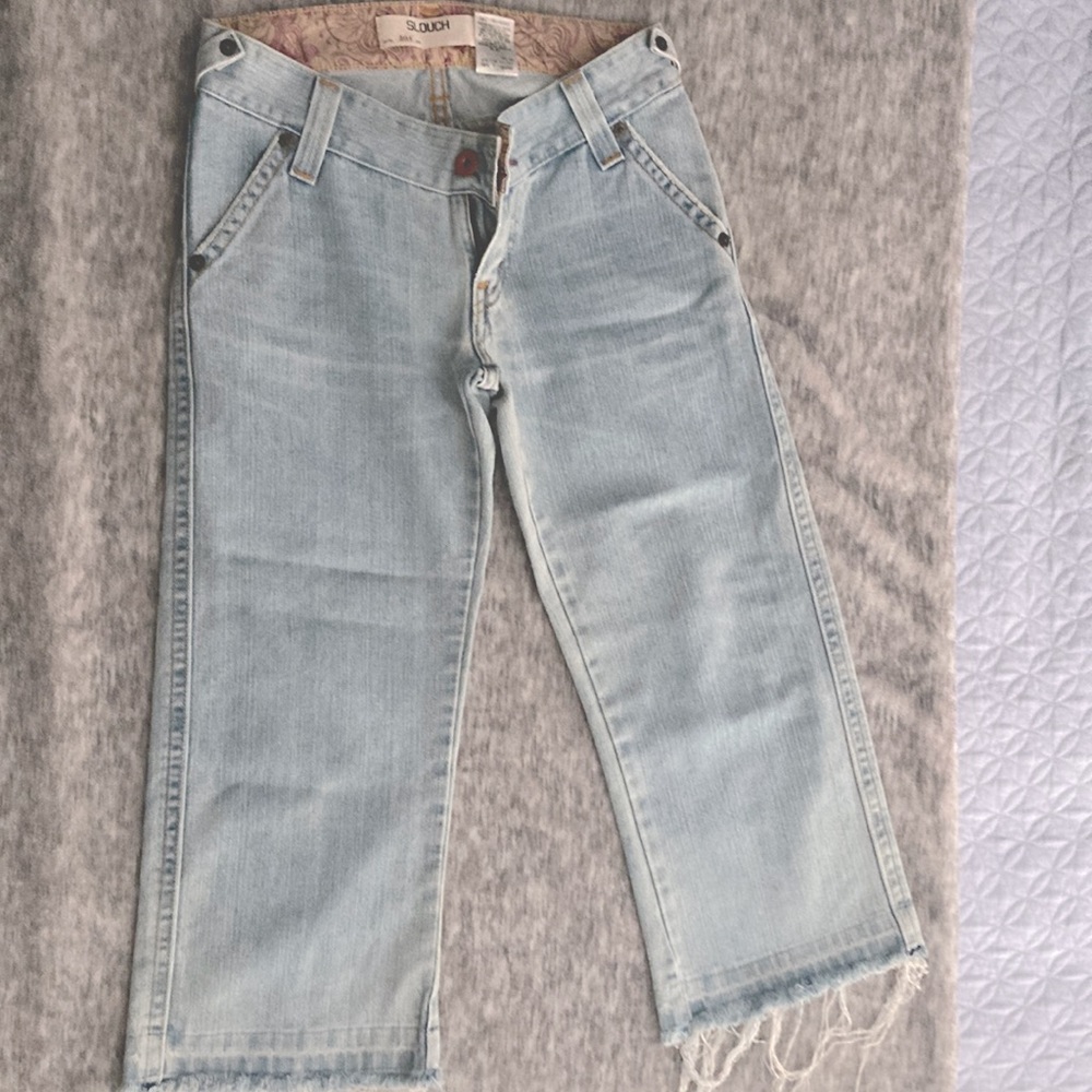 Cut off Levi’s jeans